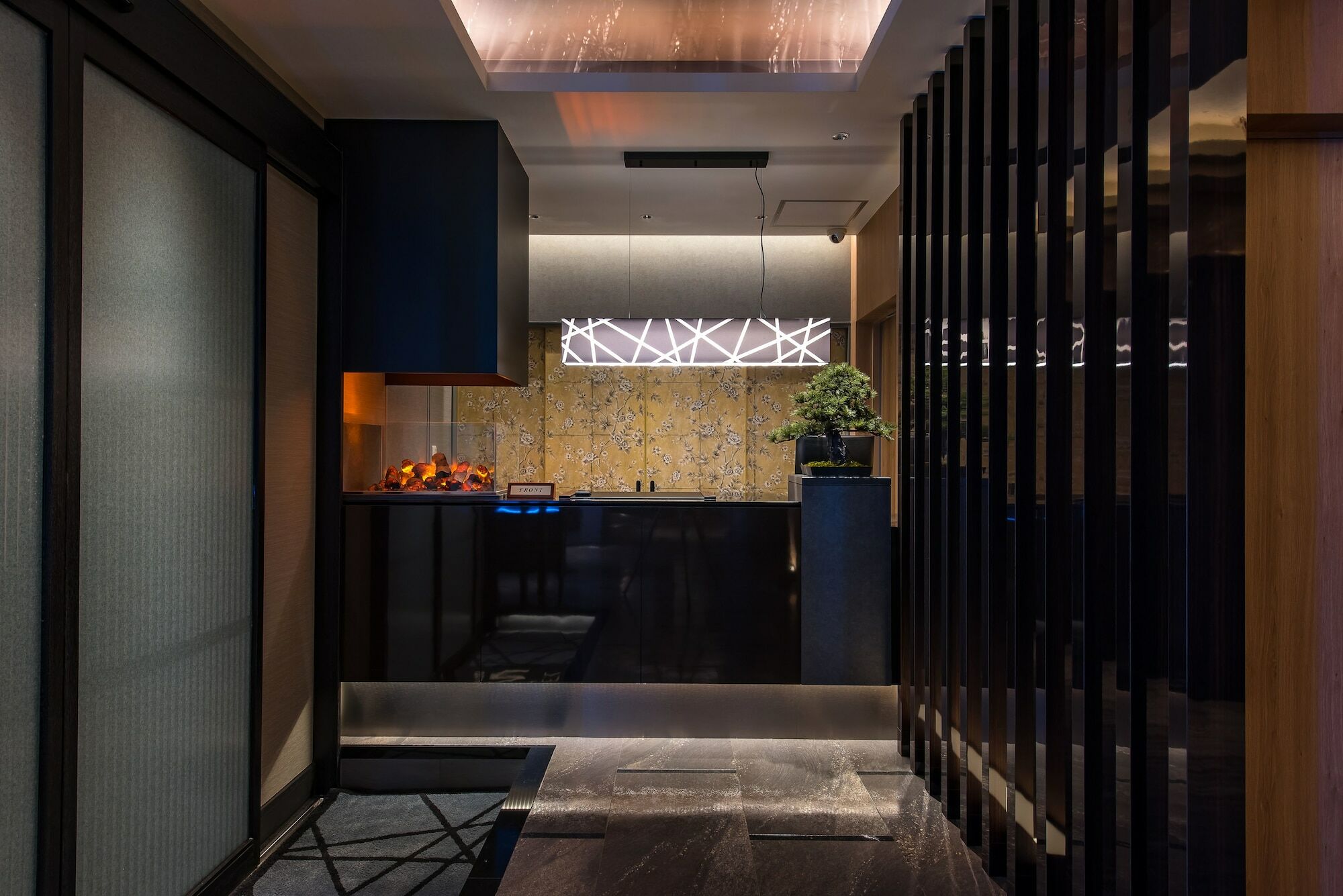 Hotel Zen Sennichimae (Adults Only) Osaka Exterior photo